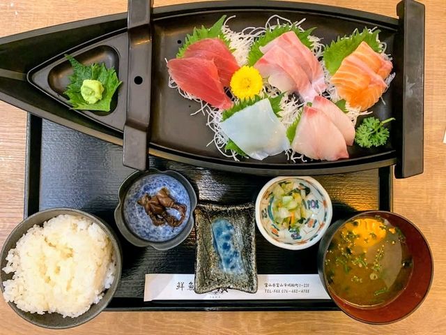 鮮魚魚廣-富山灣食堂，大啖鮮魚料理的海鮮餐館