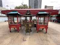 Johor Ancient Temple: Time Travel, Tiger Whispers & Legendary Laksa" 🐯🍜