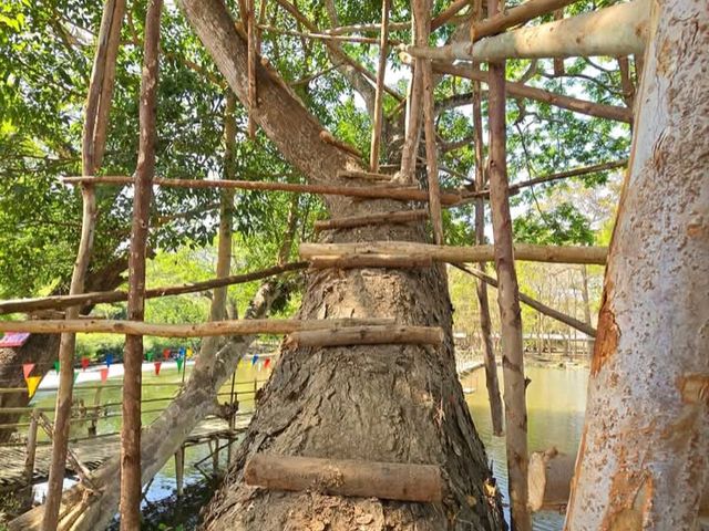 เที่ยวฝายน้ำล้น ดับร้อน ในสุโขทัย