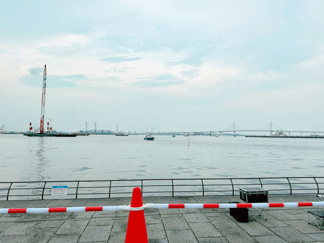 【横浜🚢みなとみらい】迫力が凄い🎇二万発の花火が25分間上がる‼️