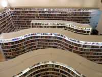 Library @Orchard : ห้องสมุดสุดฮอต สิงคโปร์