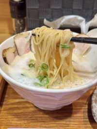 【大阪/本町】ミシュランガイドでビブグルマンを取得したラーメン店