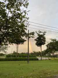 เดินเล่นยามเย็นที่สวนวลัยลักษณ์