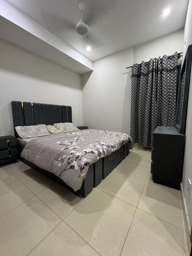 The Casa Noir Apartment | Cozy Two Bedroom Apartment | Safe & Secure