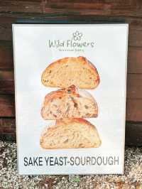 Wild Flowers.Bakers ร้านขนมปังซาวโดว์และเบเกิล