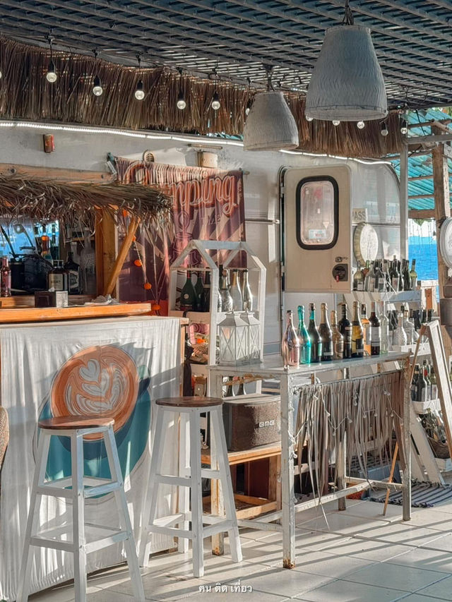 ที่พักรถบ้านพัทยา Beach House Camp