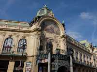 Old Town Square Prague ช่วงเทศกาลอีสเตอร์ 🥚🇨🇿