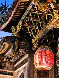 🌸 Tranquility in the Heart of Taipei – Longshan Temple Magic