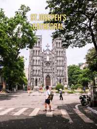 St. Joseph’s Cathedral โบสถ์เก่าแก่เมืองฮานอย