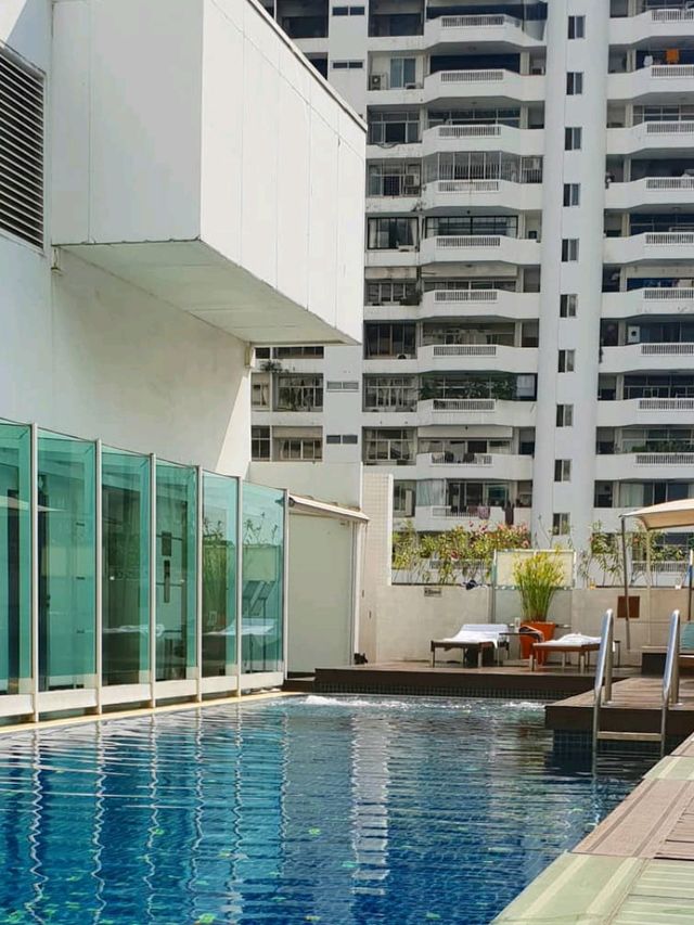 🌃 Night Hotel Bangkok – Where City Dreams Turn Into Stylish Reality! ✨🛏️