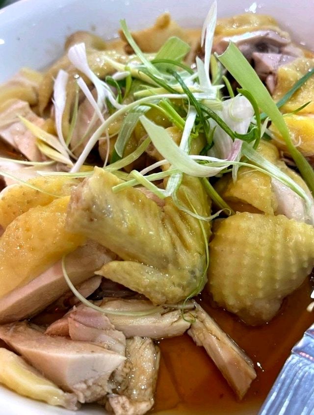 Dining Like a Local: Sin Hup Kee’s Best Dishes Uncovered.