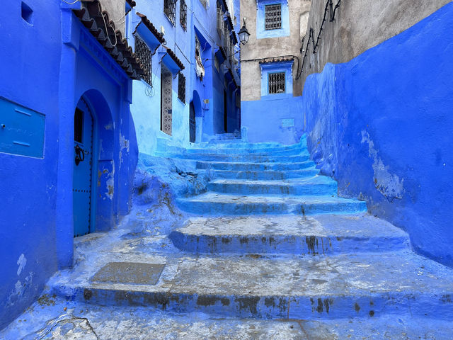 【Chefchaouen｜青い街シャウエン】 モロッコの山間に現れる、幻想のブルータウン