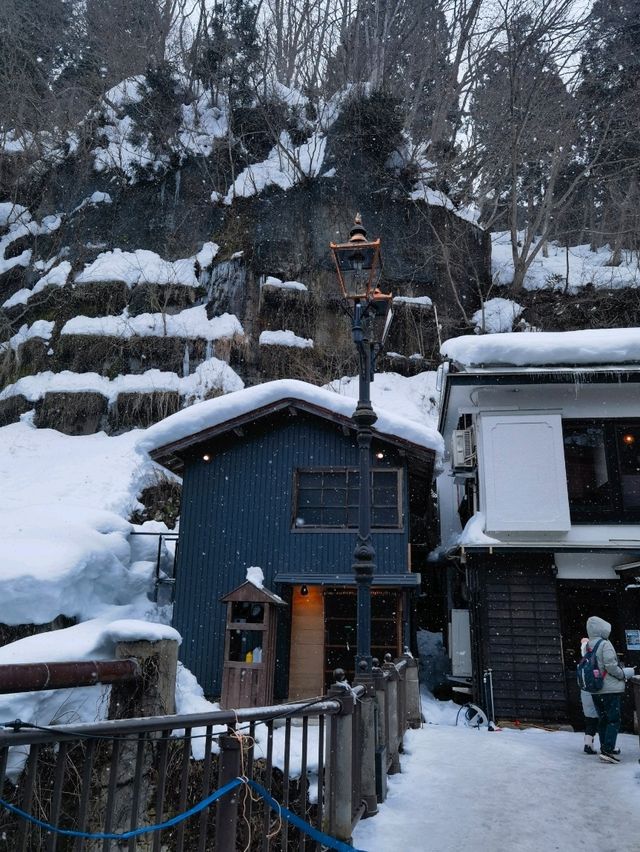 现实版千与千寻｜银山温泉梦幻雪景一日探险❄️