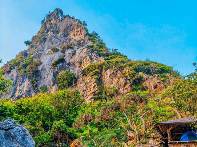 Happy Bar หาดทุ่งยาง