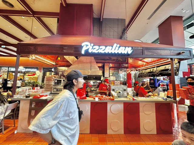 Pizzalian CentralwOrld