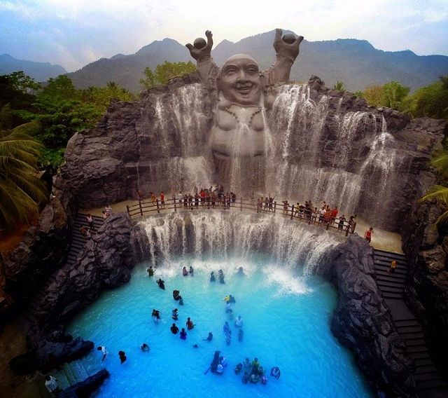 Amazing Black Thunder Theme Park