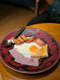Step Back in Time: Hainan-Style Breakfast at Ek Teng Phu Ki (เอกเต็งผู้กี / 益生甫記) in Bangkok’s China