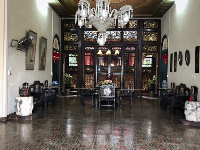 Discovering the Rich Legacy of Tjong A Fie Mansion