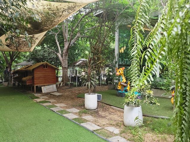 ตามธรรมชาติ Cafe' and Farm