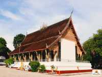 WAT MAHATHAT