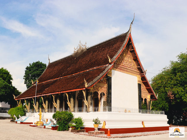 WAT MAHATHAT