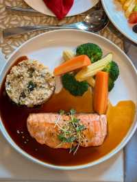 Địa điểm hẹn hò lãng mạn lý tưởng trong căn biệt thự châu Âu ngay tại q3 🍽️