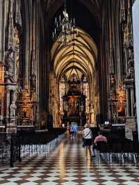 【ウィーン・シュテファン大聖堂】⛪街のシンボルで歴史を感じる