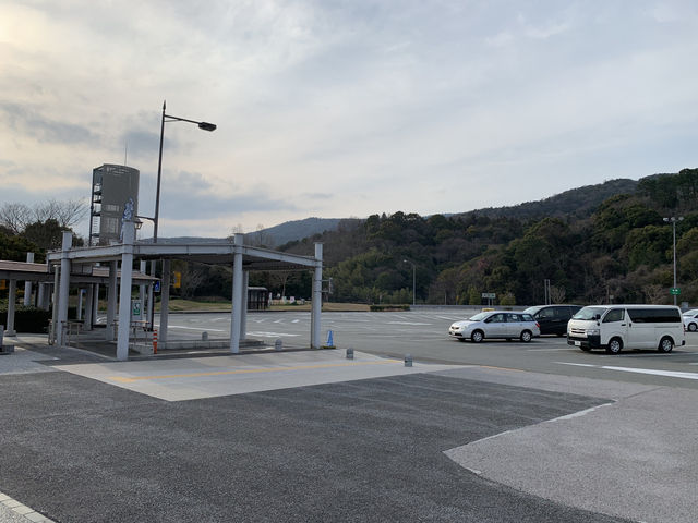 🚗 Rest & Recharge at Kamiita Service Area (Westbound)