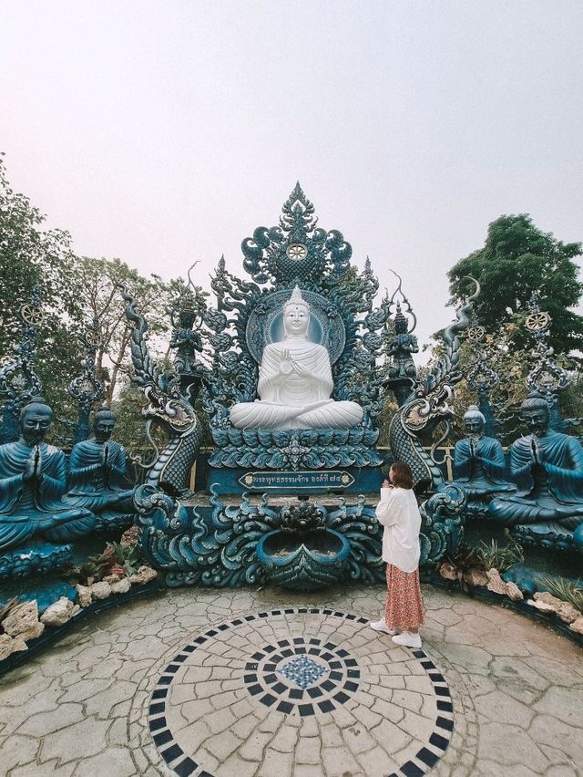 Exploring the Stunning Blue Temple, Chiang Rai 💙