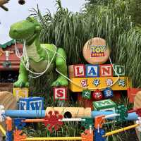 Magical Hong Kong Disneyland