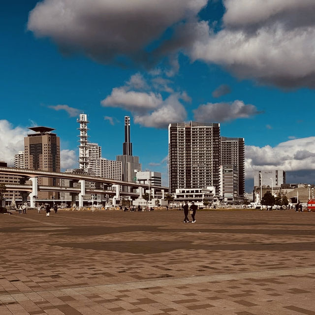 🌊 Kobe Summer Stroll Survival Guide
