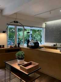 Low Battery Café