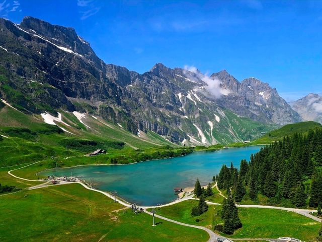 瑞士鐵力士山 (Titlis) 實在太美！