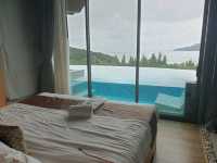 Crest  Pool Villas Phuket พูลวิลล่าวิวพาโนรามา