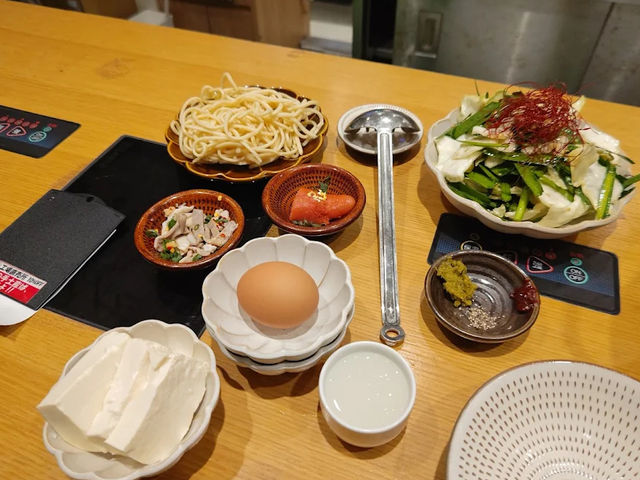 【日本・福岡🇯🇵】福岡名物もつ鍋をガッツリ満喫