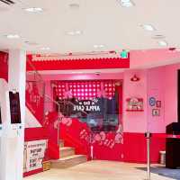 Hello Kitty & Fl Café