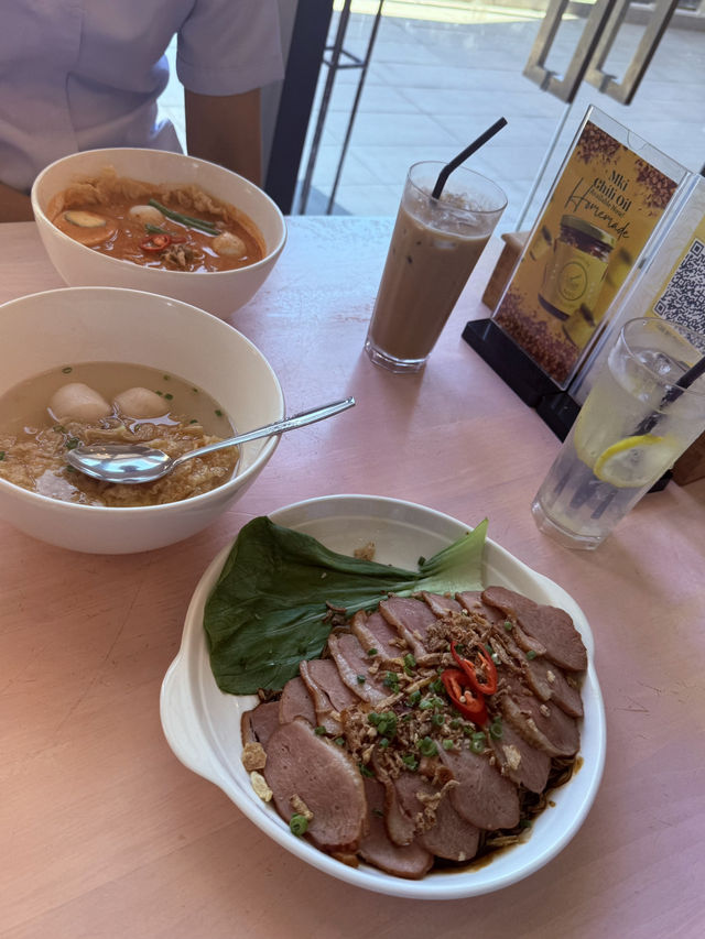 "A Taste of Mee Kicap Ipoh in the City — Cheras"✨🍜
