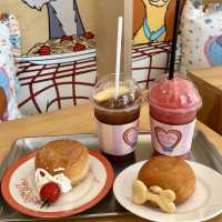 まるで夢の中！ピンクに染まる「Donut Disturb」で甘いひととき🍩🌸🇹🇭