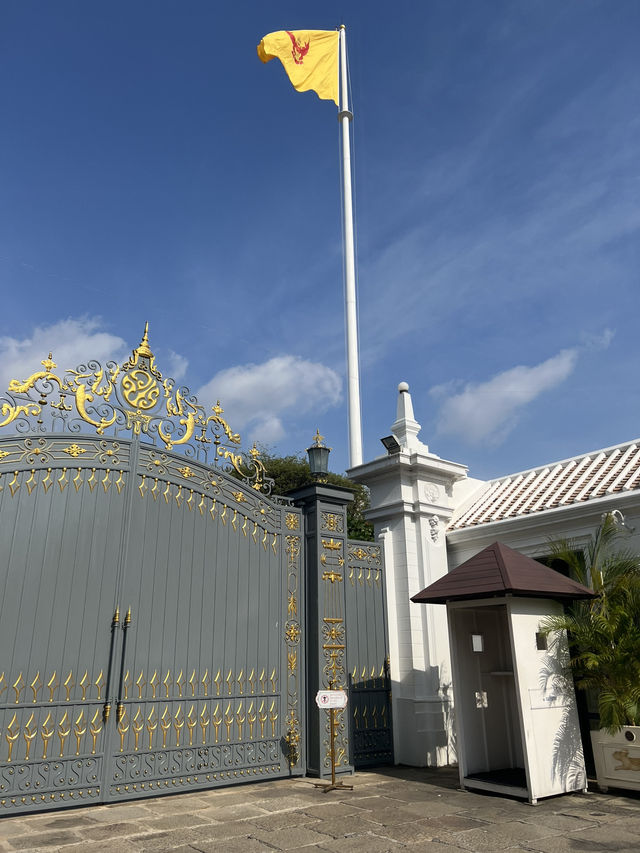 ชวนคุยชวนเที่ยว ชวนไปวัดพระแก้วกัน