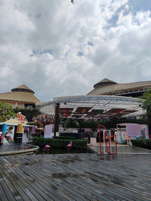 🛍️ Luxury Meets Leisure: A Walk Through Beachwalk Mall, Kuta