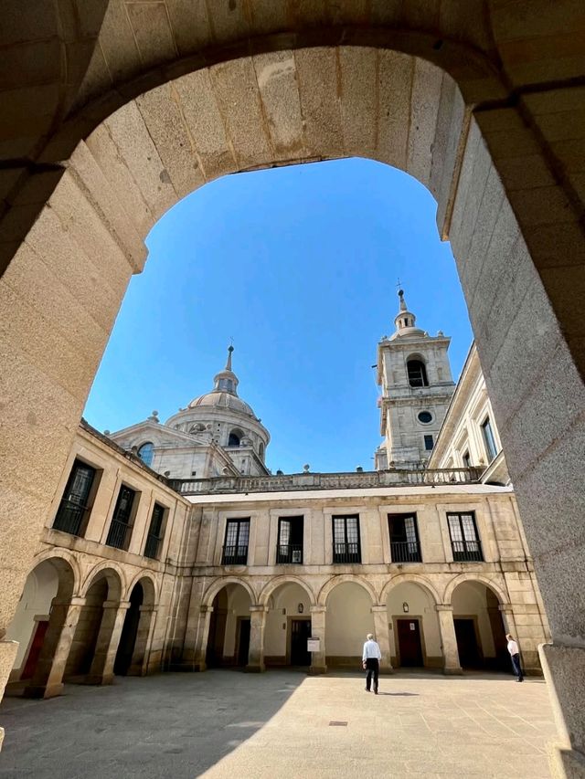 Royal Chill and Mountain Breezes in San Lorenzo de El Escorial