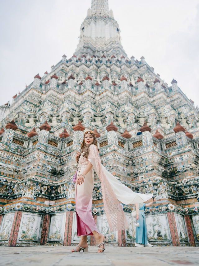 Best view at the iconic Chao Phraya River! 