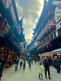 Китай. Шанхай. Yuyuan Bazaar и Yuyuan Garden