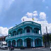 🌟🏛️🍨🥞 A Perfect Stroll Through Old Phuket Town – Culture, Sweet Treats & Michelin Snacks! 🌟