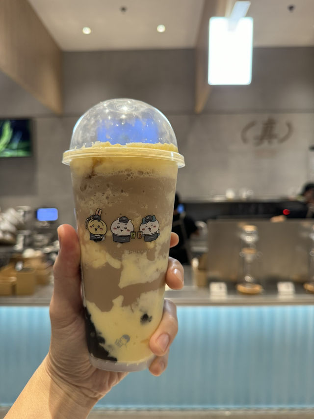 內地限定:喜茶攜手CHIIKAWA,限定飲品,周火熱登場! 內地限定:喜茶攜手CHIIKAWA,限定飲品,周火熱登場!