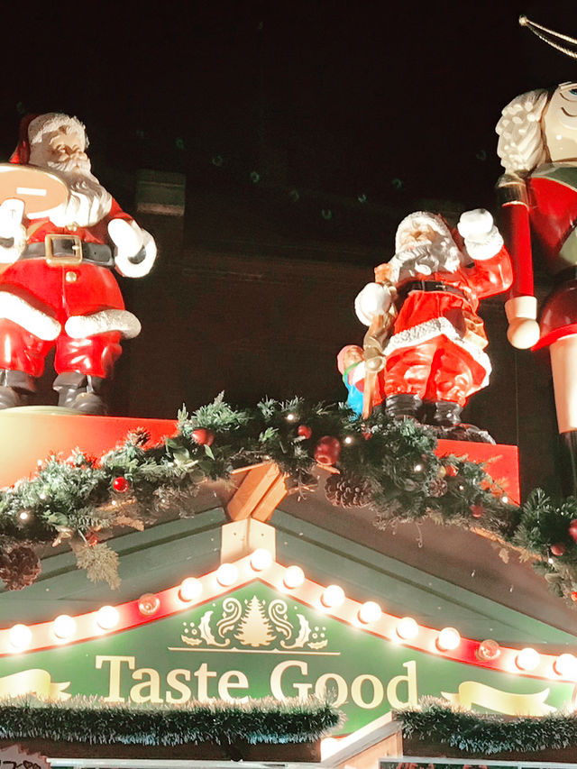 横浜｜赤レンガ倉庫クリスマスマーケット & クルーズ船飛鳥 クリスマスディナー体験記 🎄🚢