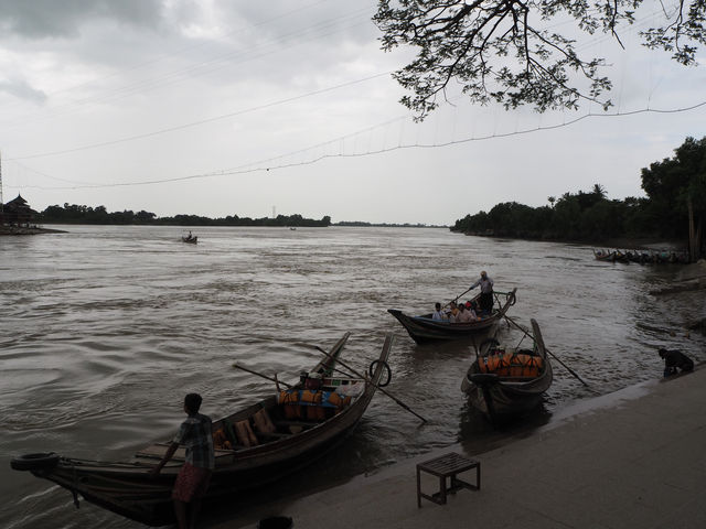 Yele Paya: The Floating Pagoda of Myanmar