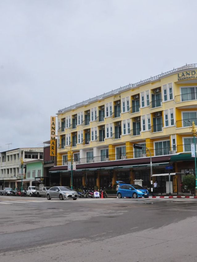 ลานพญาศรีสัตนาคราช จ.นครพนม