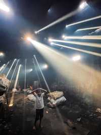 A glimpse into the wealth gap in Mumbai