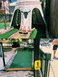 골프채 대신 웃음을 휘두른 밤